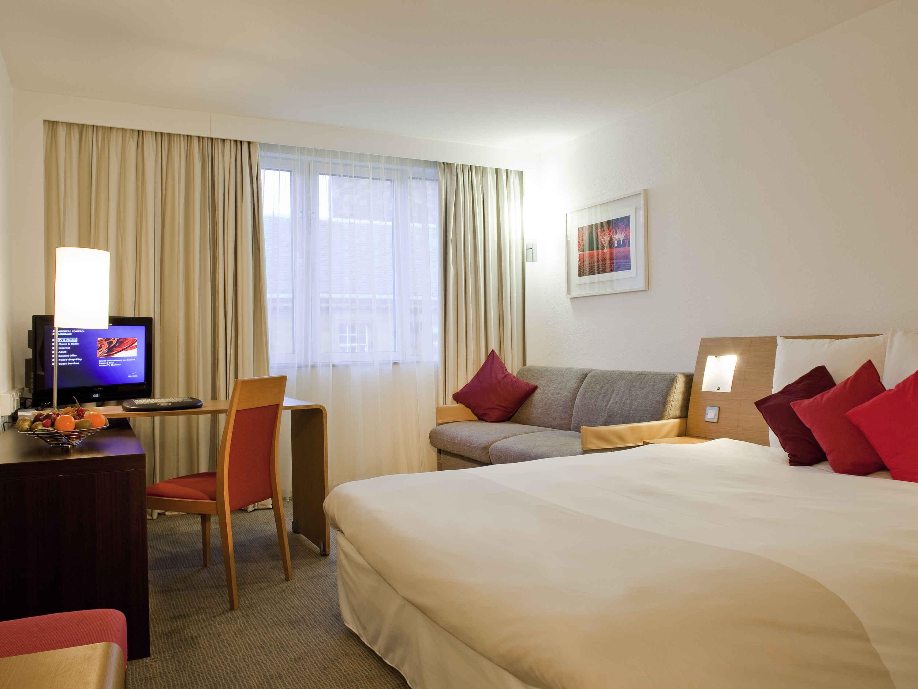 Novotel Roissy Saint Witz Eksteriør bilde